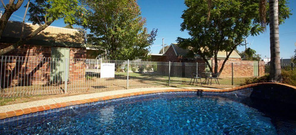 Belvoir Village Motel & Apartments Вудонга Екстериор снимка